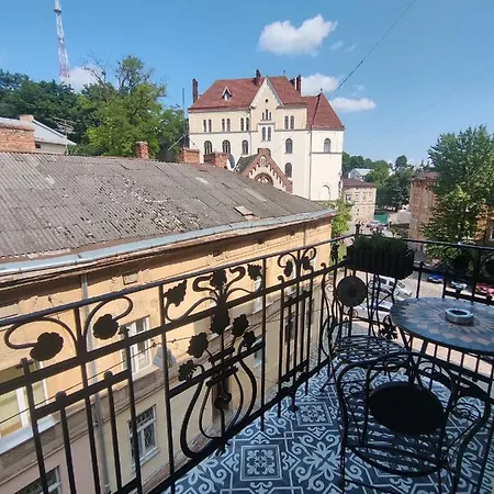 M&d Old City, Pylnykarska Str Апартаменты