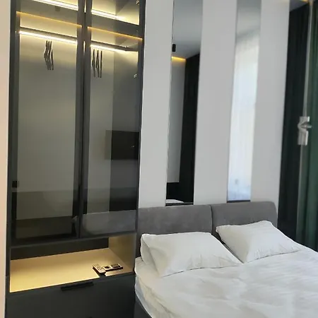 M&d Old City, Pylnykarska Str Λβιβ